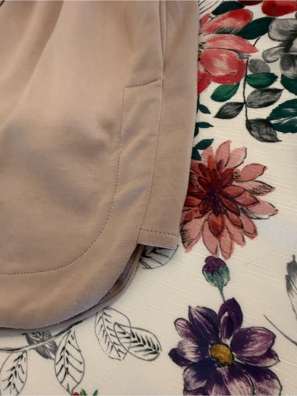 High-Rise Drawstring 2 piece set in Light Taupe - Picture 5 of 6